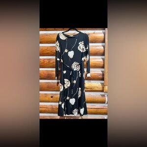 Cato women’s size medium Floral Long Sleeve Dress‎ in Black and Cream